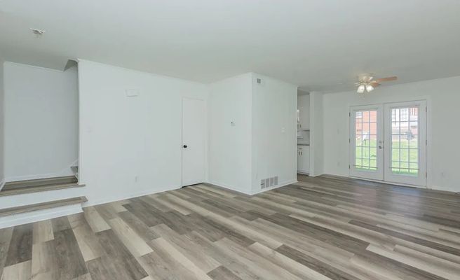 Greenbriar Rd listing photo