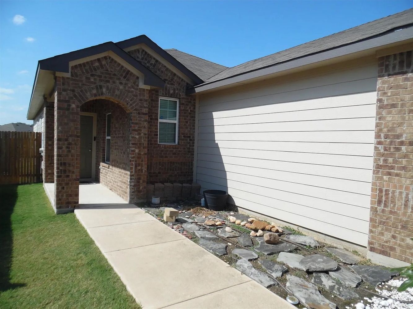 Independence Ave, Liberty Hill TX 78642 on Alcove