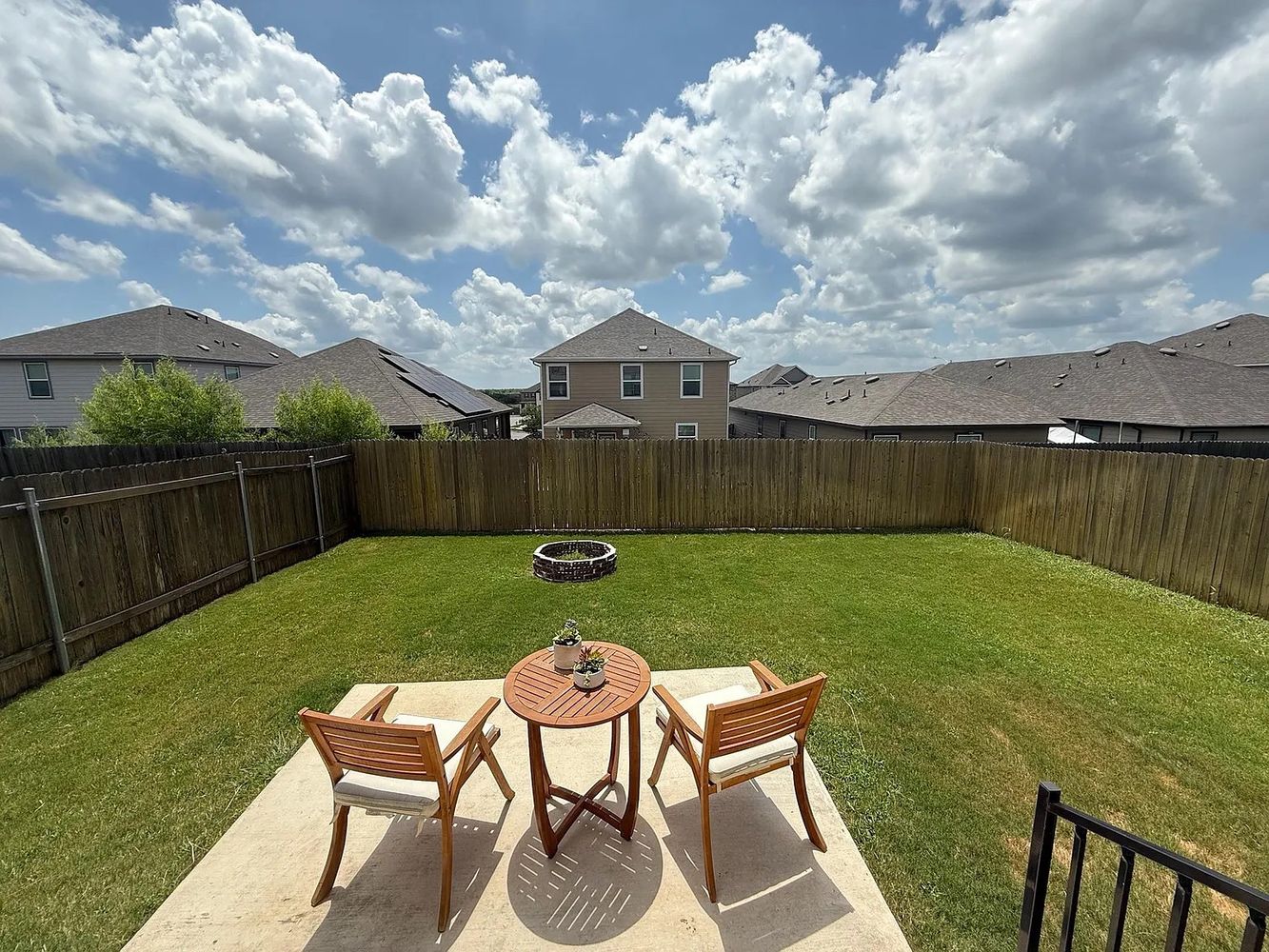 Conestoga Wagon Way, Del Valle TX 78617 on Alcove