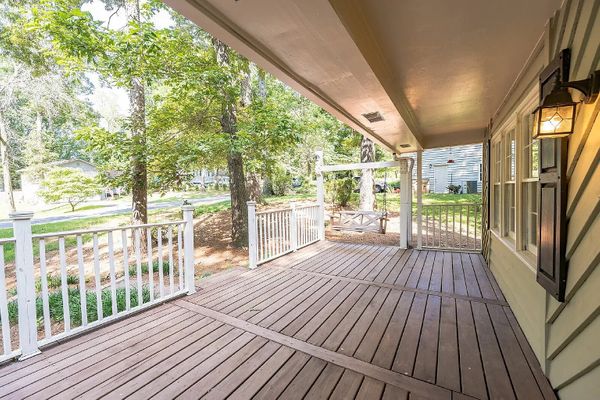 Old Mabry Pl listing photo