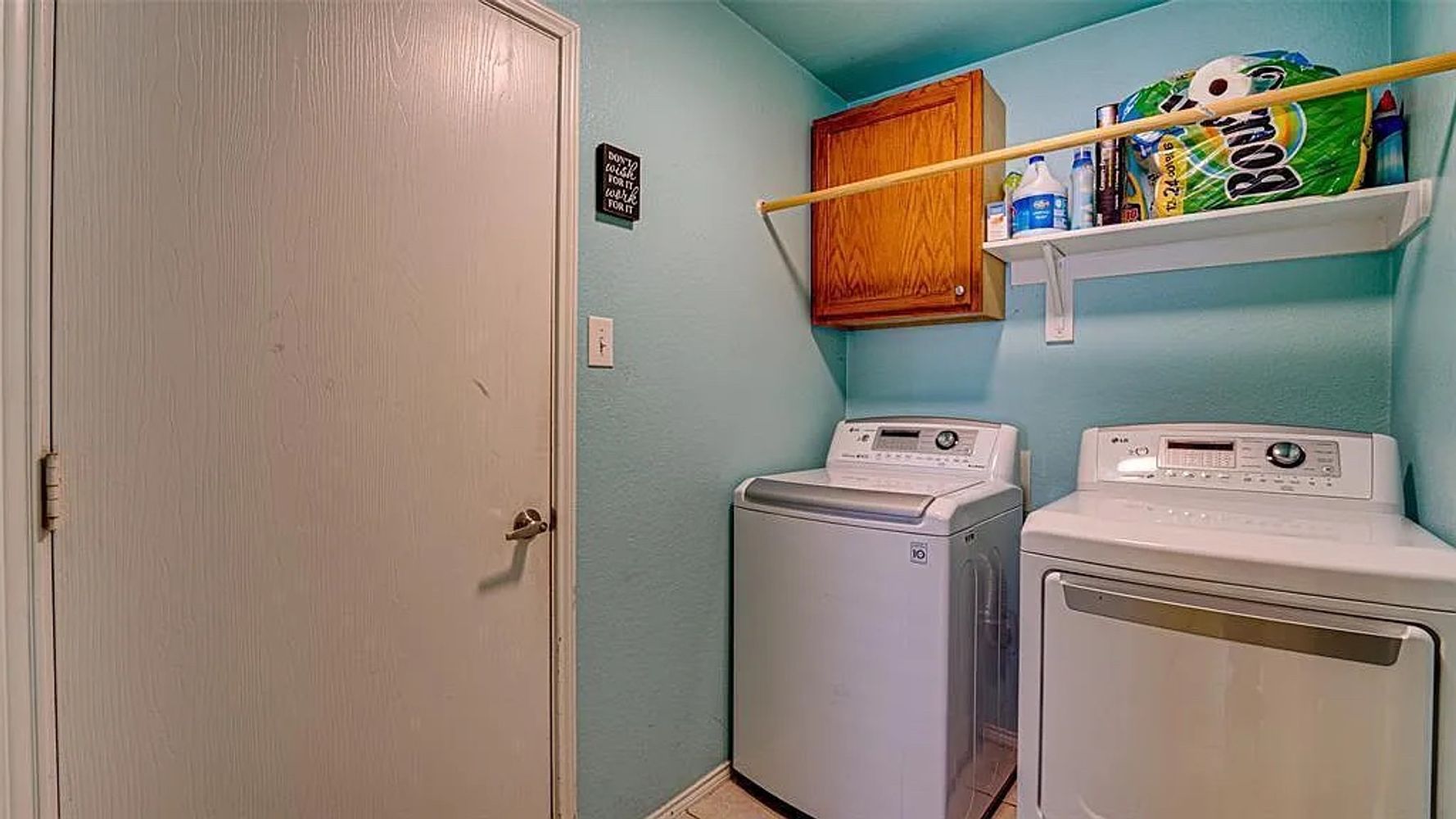 Winterberry Ln, Little Elm TX 75068 on Alcove