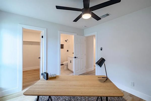 Bluestone St, Austin, TX listing photo