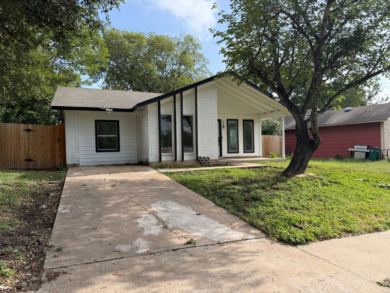 Rockridge Dr, Austin TX 78744 on Alcove