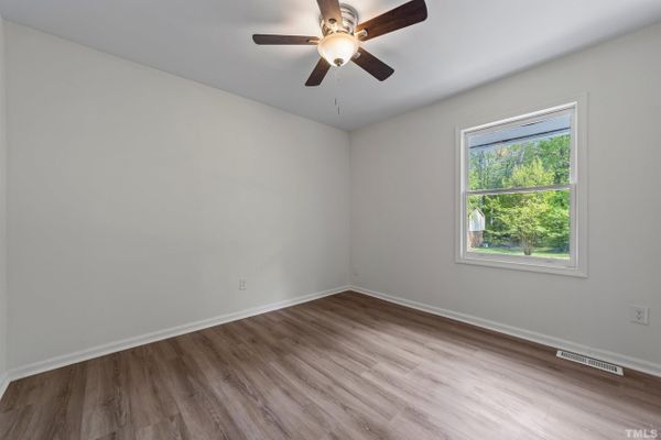 Buckingham Rd listing photo