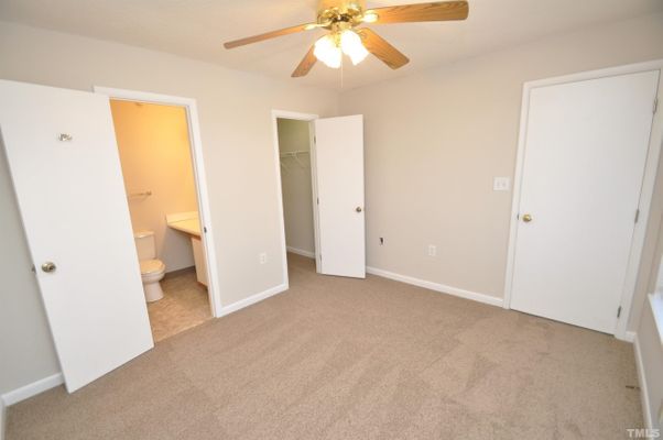 Crab Orchard Dr, Raleigh, NC listing photo