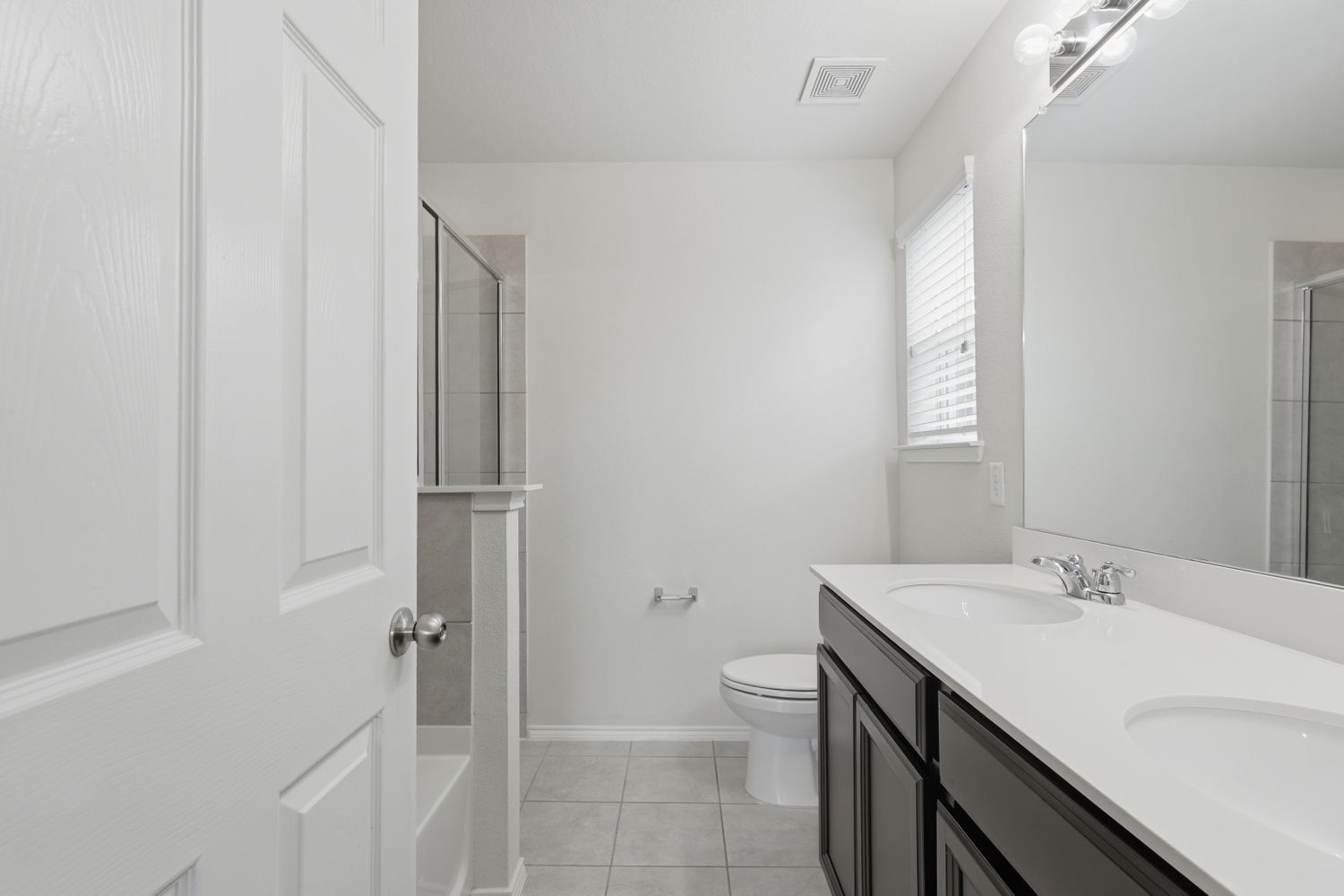 Co-living rooms at Heaton St, Forney TX 75126 on Alcove