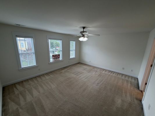 Dubois Court listing photo