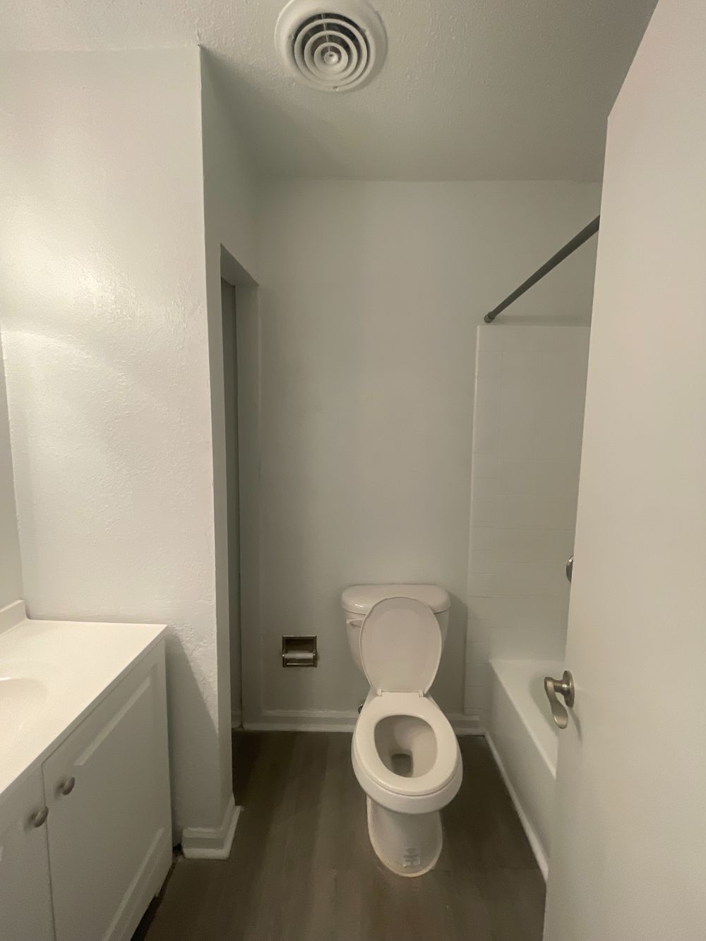 Co-living rooms at Winterbrook Ct NW, Dunwoody GA 30360 on Alcove