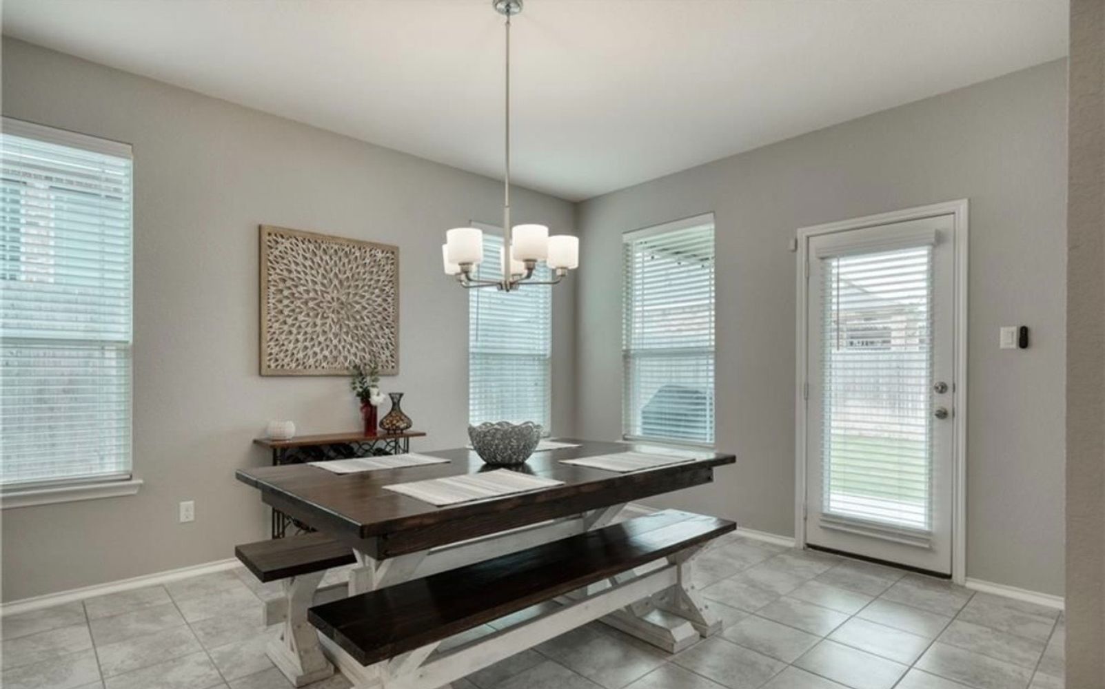 Muenster Dr, Hutto TX 78634 on Alcove