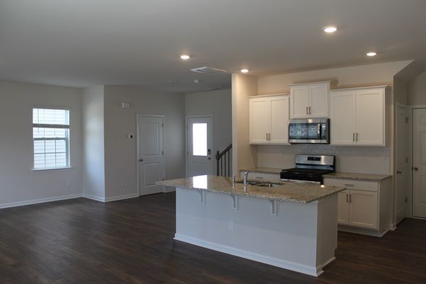Clairwood Dr, Charlotte, NC listing photo