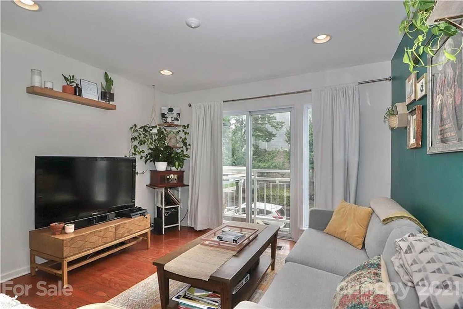 Donatello Avenue, Charlotte NC 28205 on Alcove