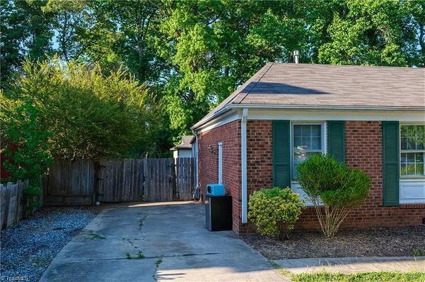 Westfield St listing photo