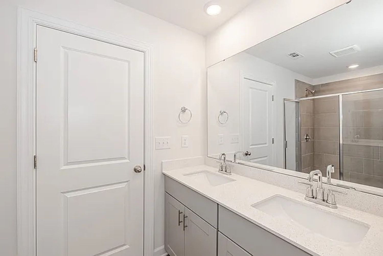Co-living rooms at Millennium Ave, Charlotte NC 28217 on Alcove
