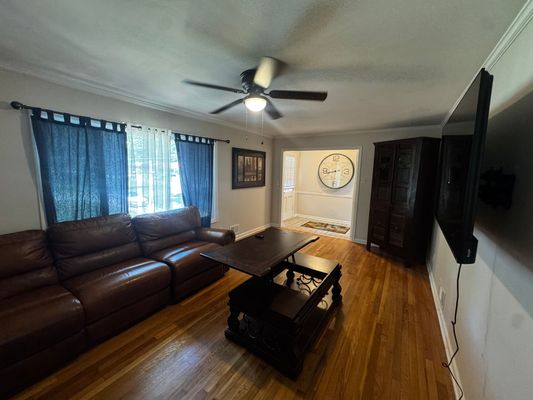 Winthrop Rd listing photo
