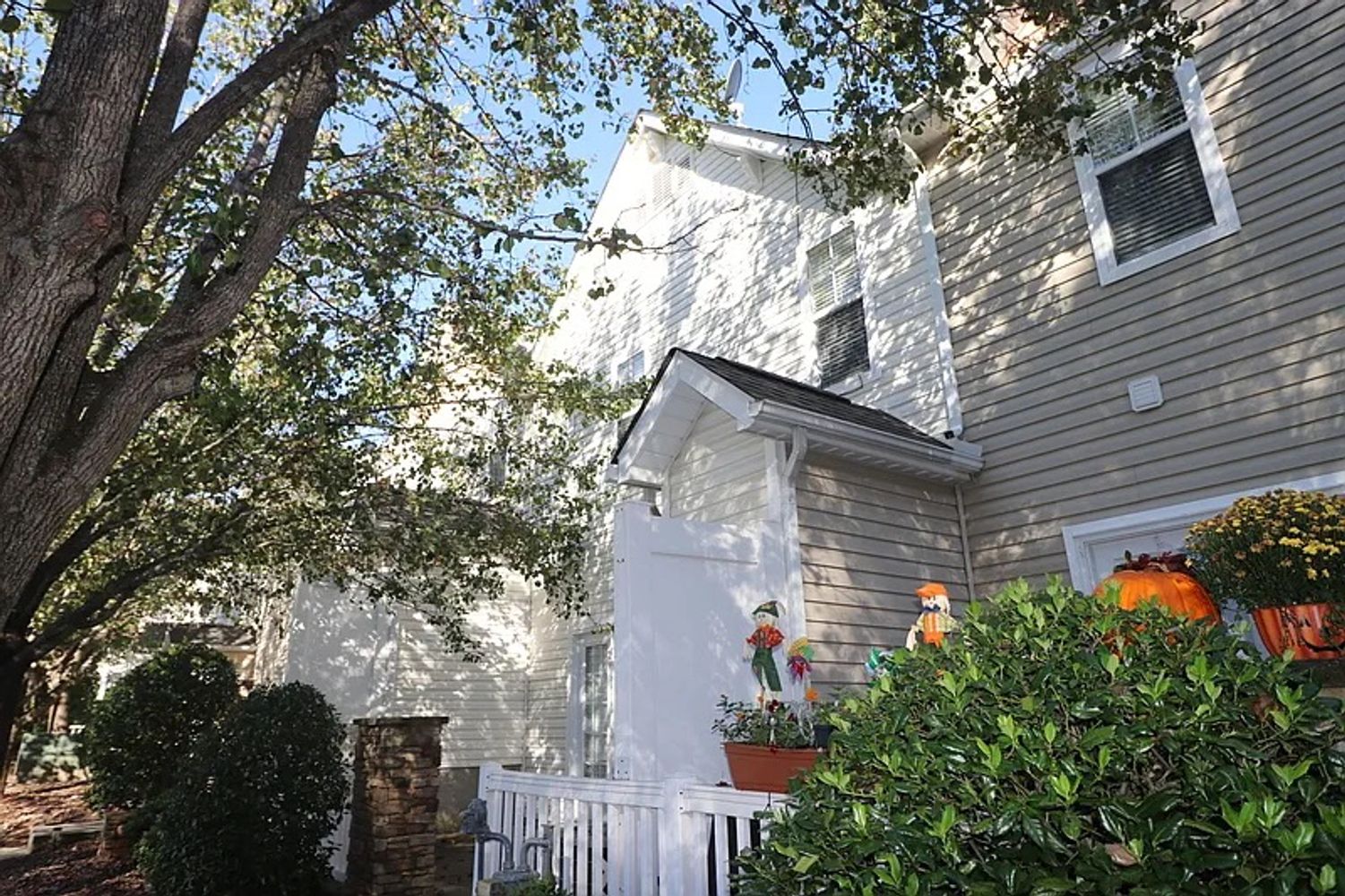 McGoogan Ln, Charlotte NC 28277 on Alcove