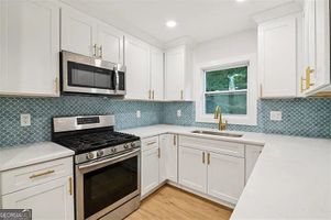 Diana Dr SW, Atlanta GA 30315 on Alcove