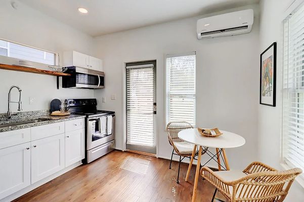 Bowen Ave Se listing photo