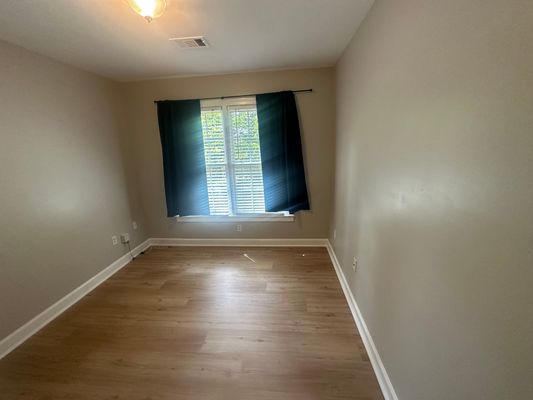 Godfrey Dr Nw listing photo