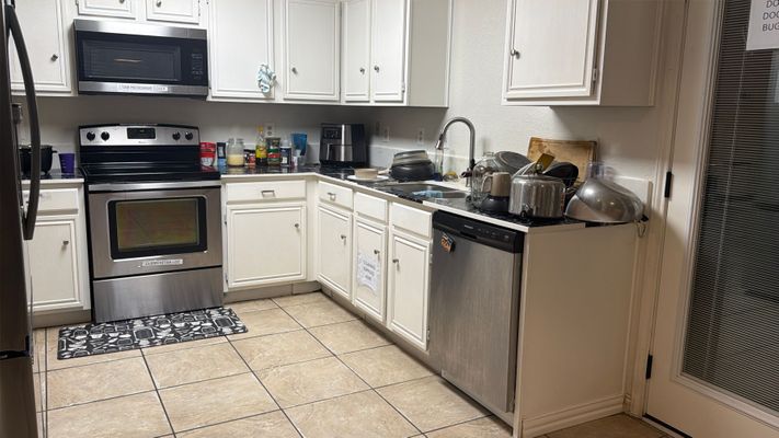 Bandera St listing photo