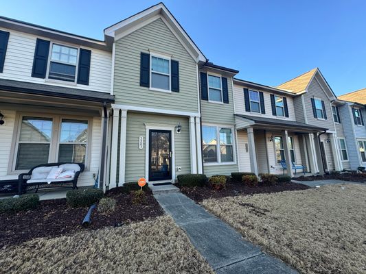 Warm Springs Ln, Raleigh, NC listing photo