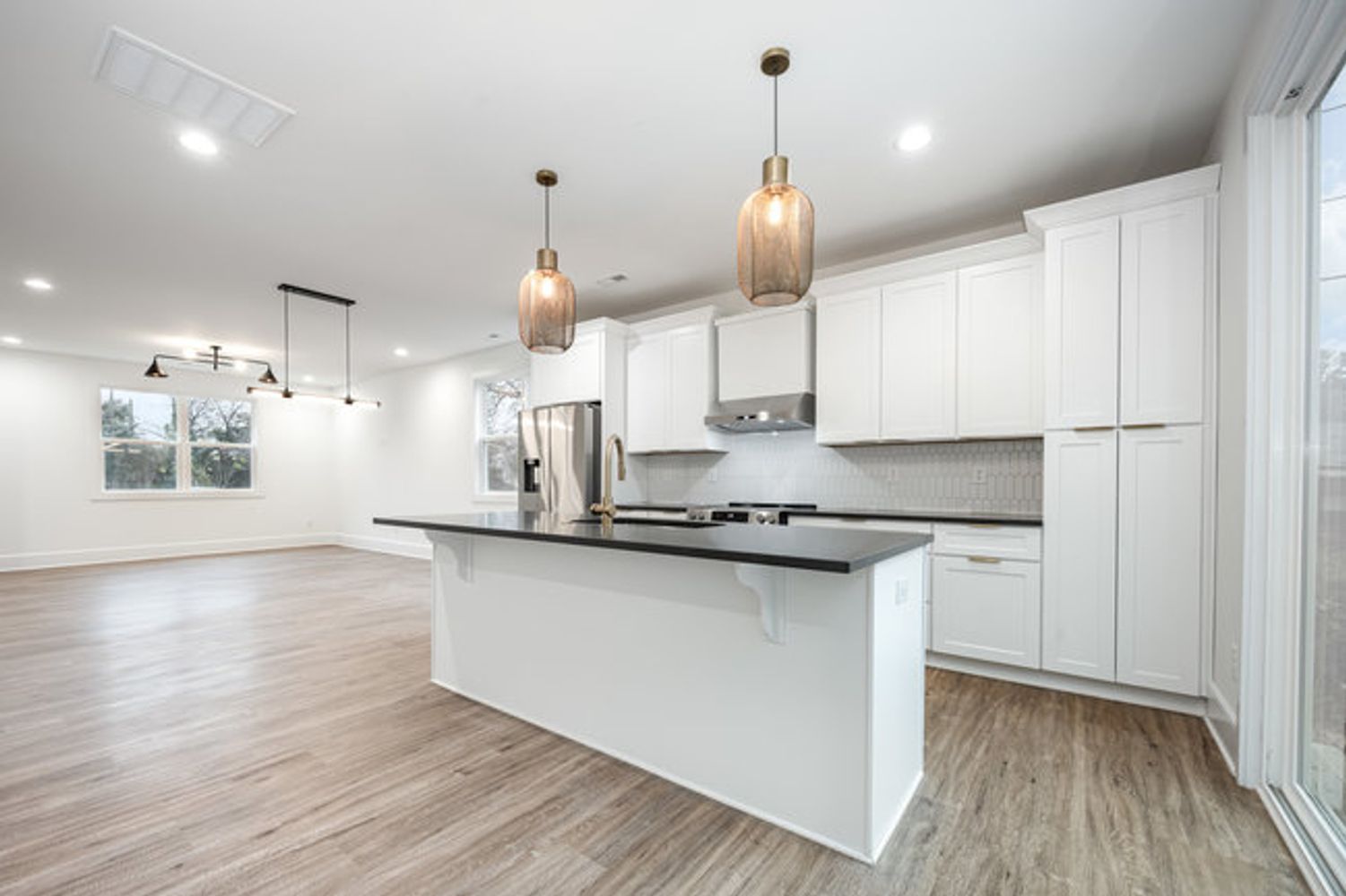 Donna Ave, Charlotte NC 28205 on Alcove