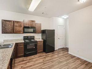 Avalon Rd SW, Atlanta GA 30331 on Alcove