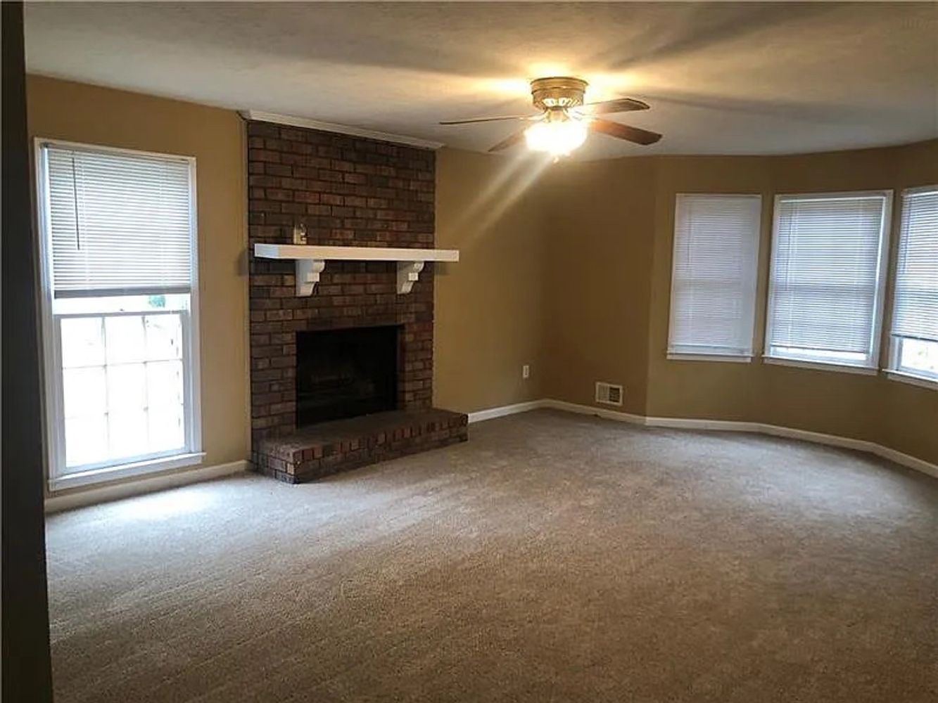 Hillboro Cir SW, Marietta GA 30064 on Alcove