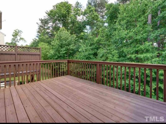 Macedonia Lake Dr listing photo