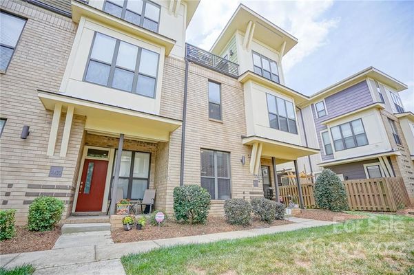 Steel Yard Ct listing photo