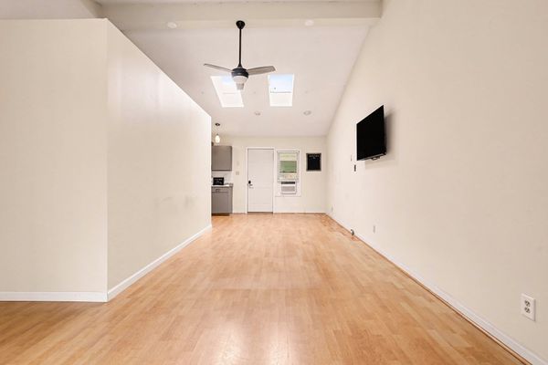 Spring St, Durham, NC listing photo