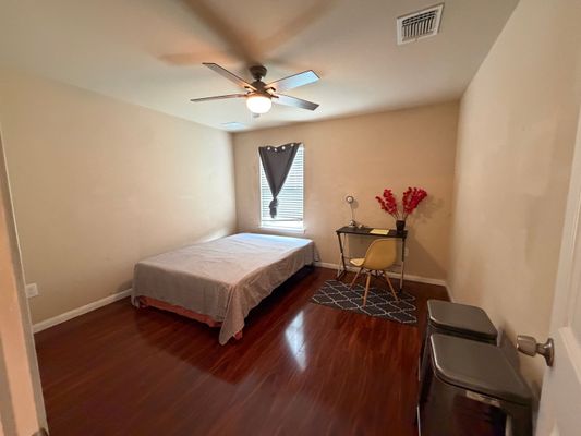 Bettylou Ln listing photo