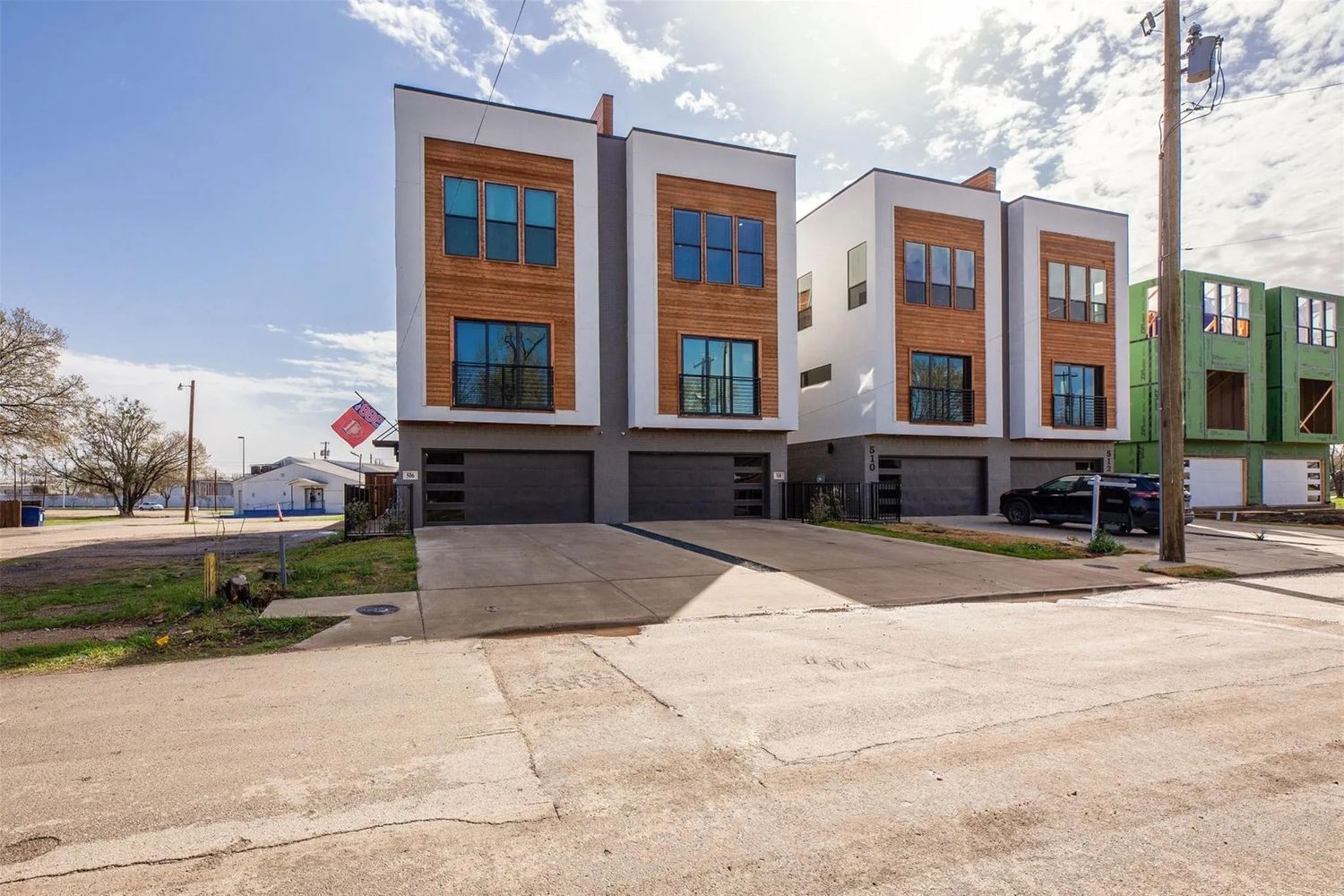Avenue L, Dallas TX 75203 on Alcove
