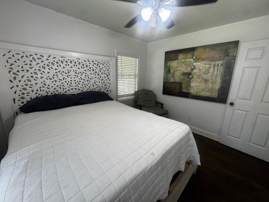 Polar Rock Pl Sw listing photo