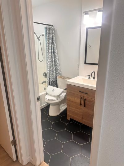 Southwest Dr, Austin, TX listing photo