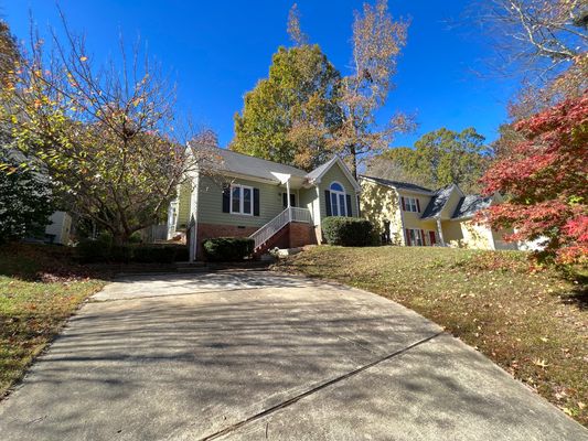 Kingsmill Rd listing photo