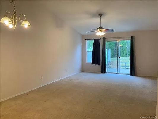 Ziegler Ln listing photo