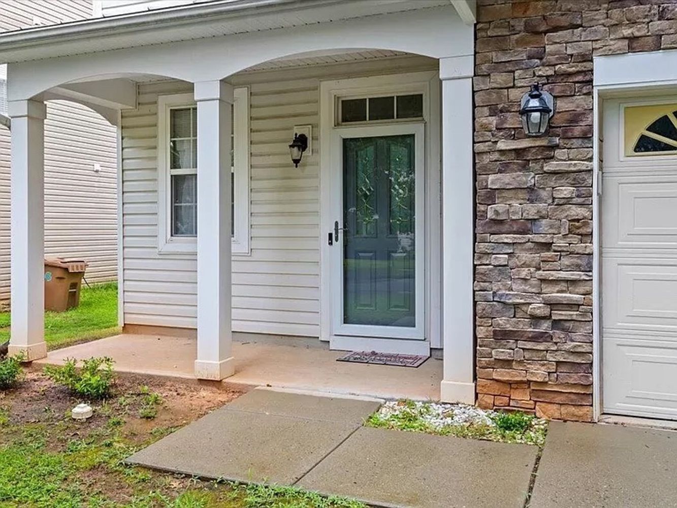 Milpass Dr, Holly Springs 27540 on Alcove