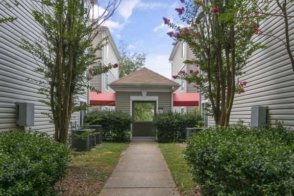 University Ct, Raleigh, NC listing photo