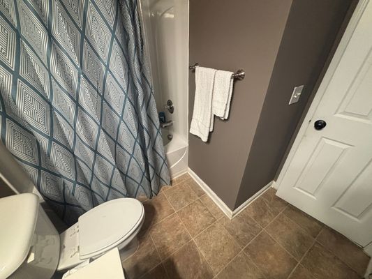 Linden Park Ln listing photo