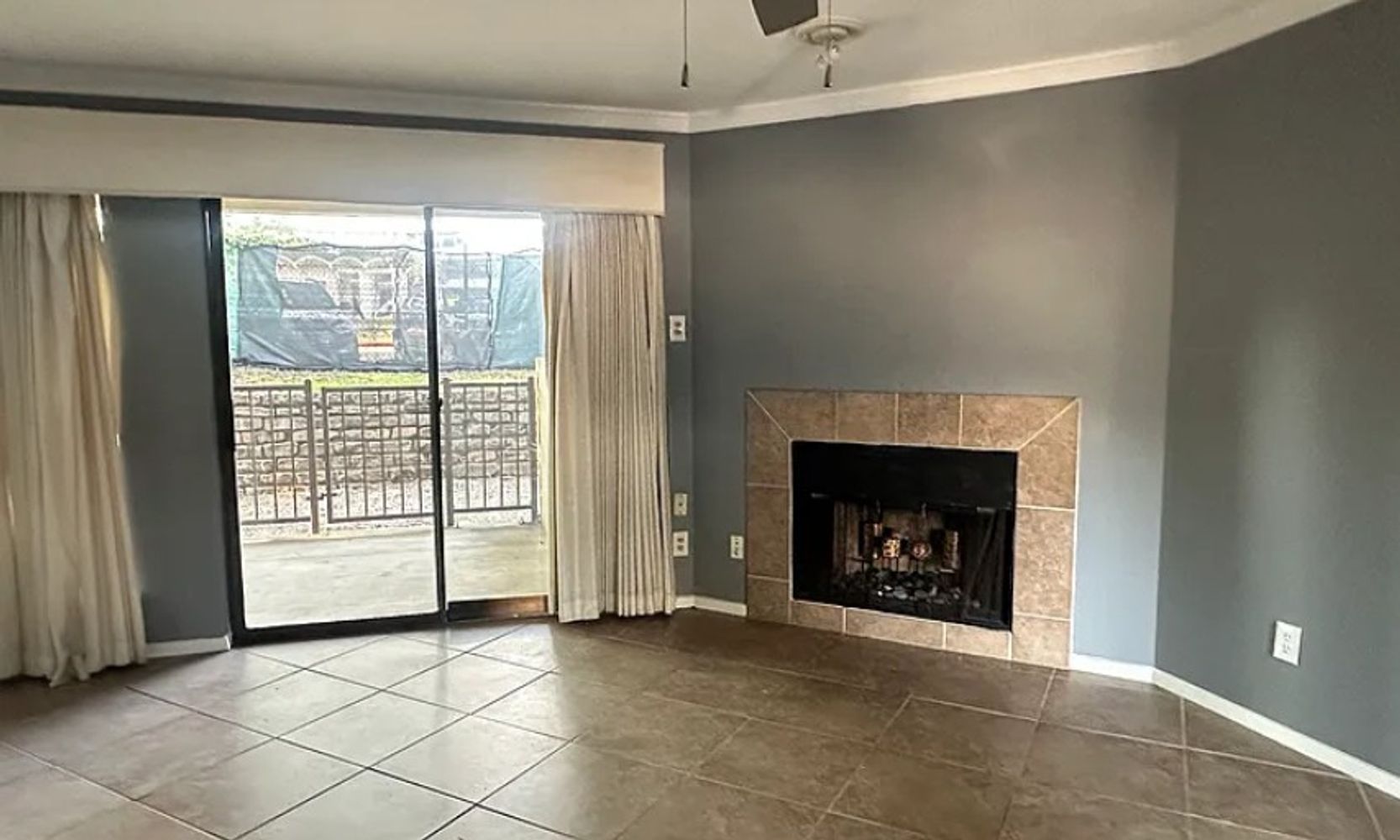 Wedglea Dr, Dallas TX 75211 on Alcove
