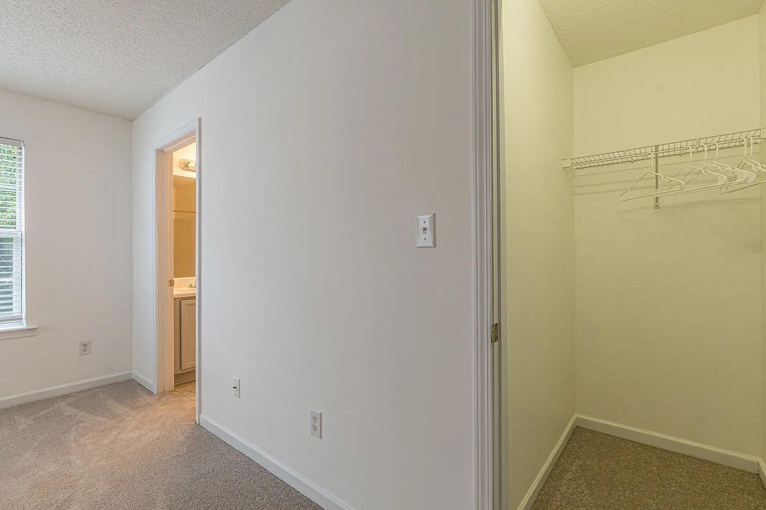 Ginnis Rd, Atlanta GA 30331 on Alcove