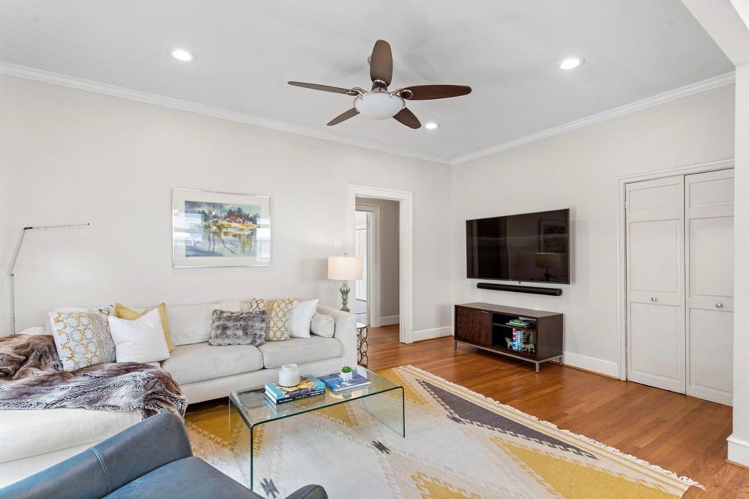 Lakeshore Dr, Dallas TX 75214 on Alcove
