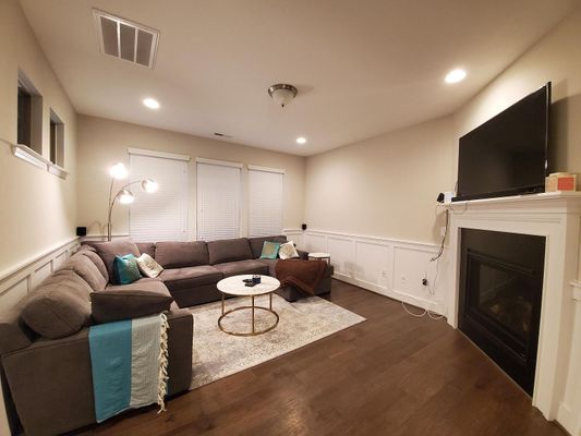 Metropolitan Dr listing photo