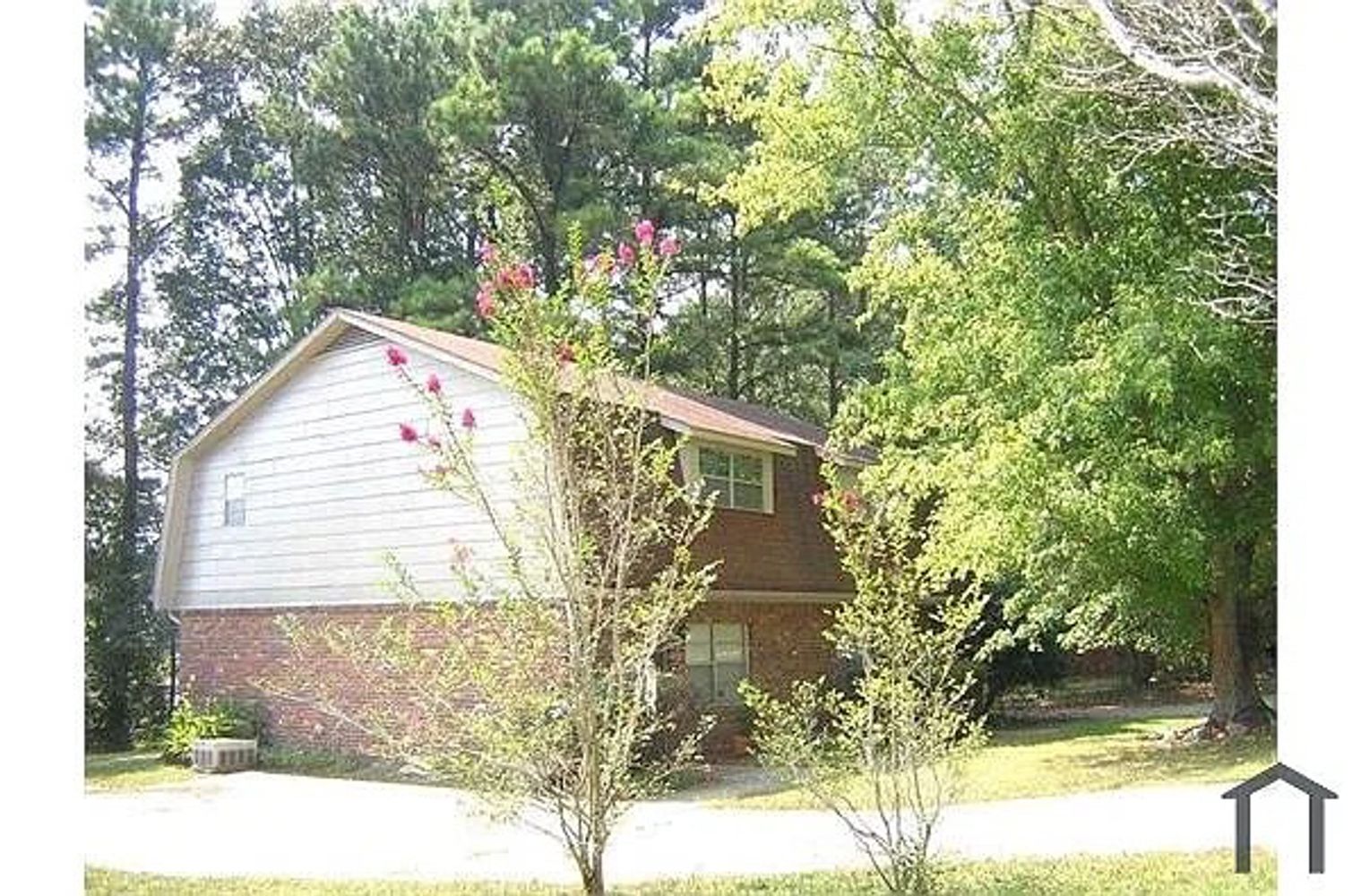 Glenwoods Dr, Riverdale 30274 on Alcove