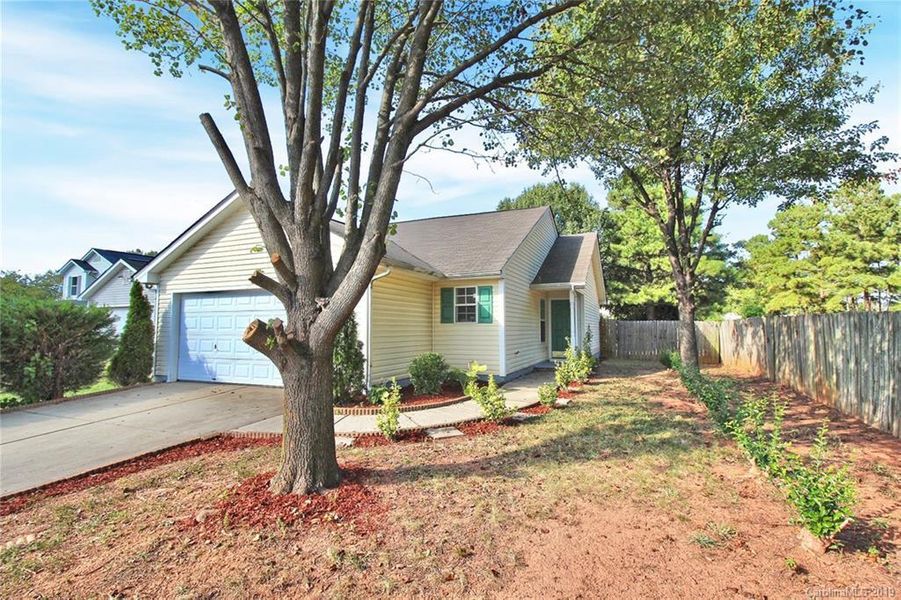 Tom Hunter Rd, Charlotte NC 28213 Alcove