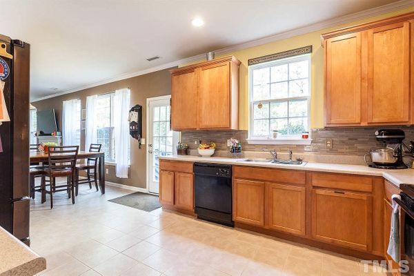 Autumn Leaf Ln, Durham, NC listing photo