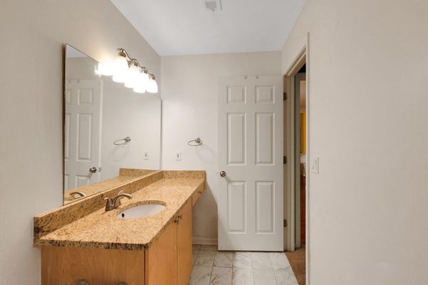 Gettysburg Pl listing photo