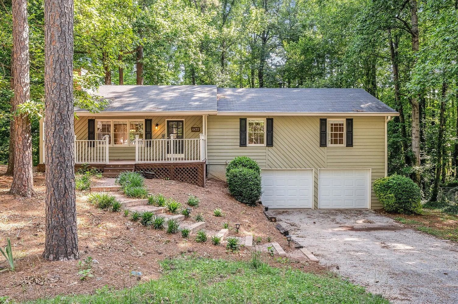 Old Mabry Pl, Roswell GA 30075 on Alcove