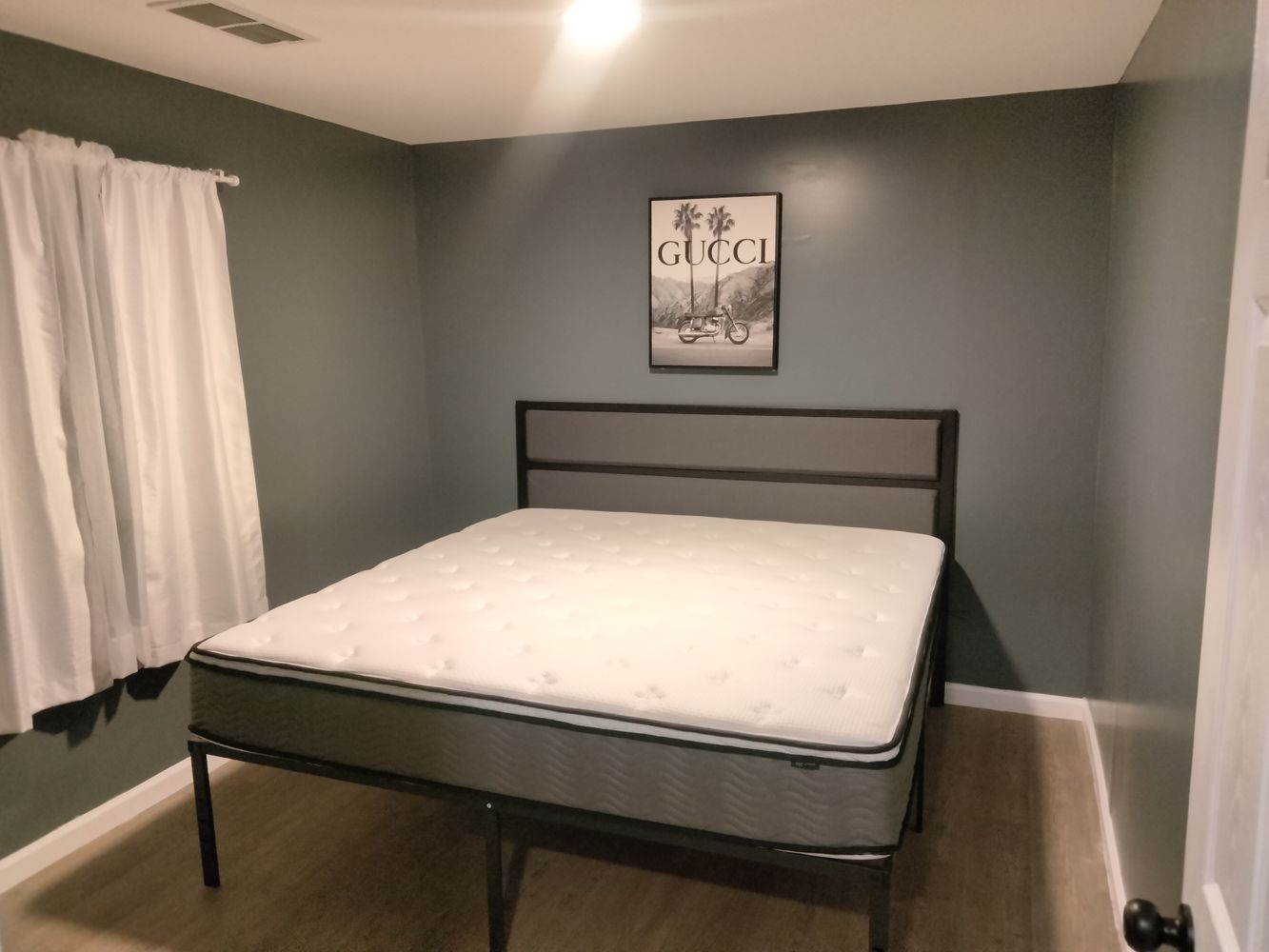 Co-living rooms at Douglas St, Statesville NC 28677 on Alcove