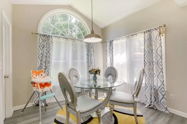 Woodstone Dr listing photo